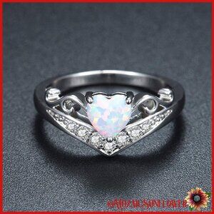 WHITE OPAL HEART SOLITAIRE SILVER METAL DECORATIVE DETAIL RING SIZE 6 NWT